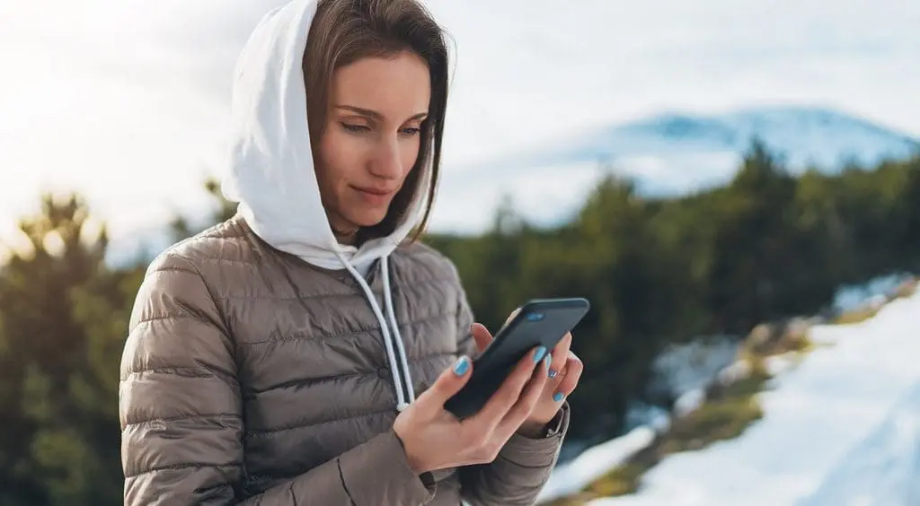 Mobile app weather forecast