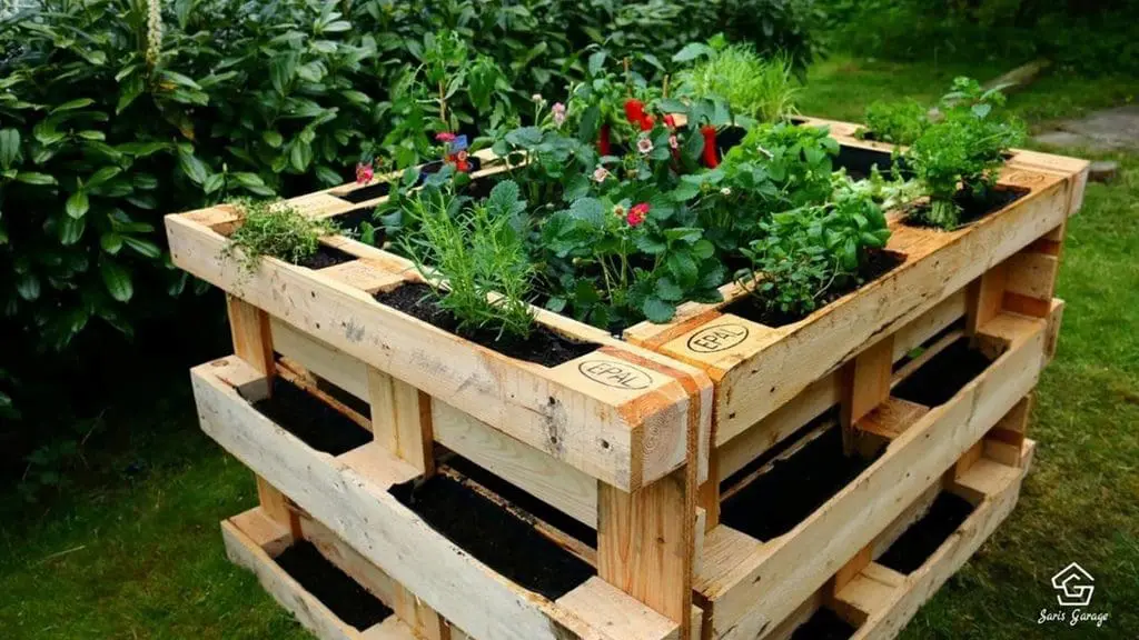 Create Raised Beds with Old Pallets