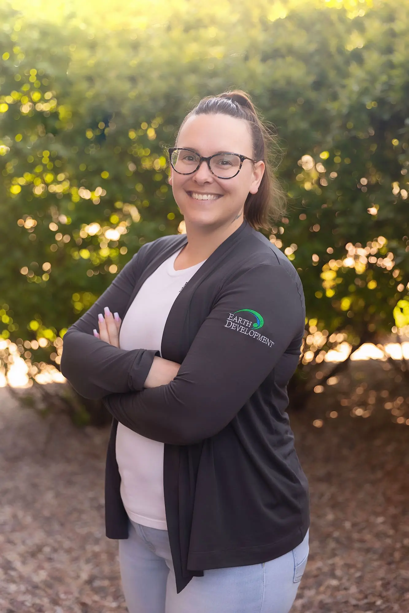 9- (Sales and Support) Becky Bluntson - Account Manager 9- (Sales and Support) Becky Bluntson - Account Manager