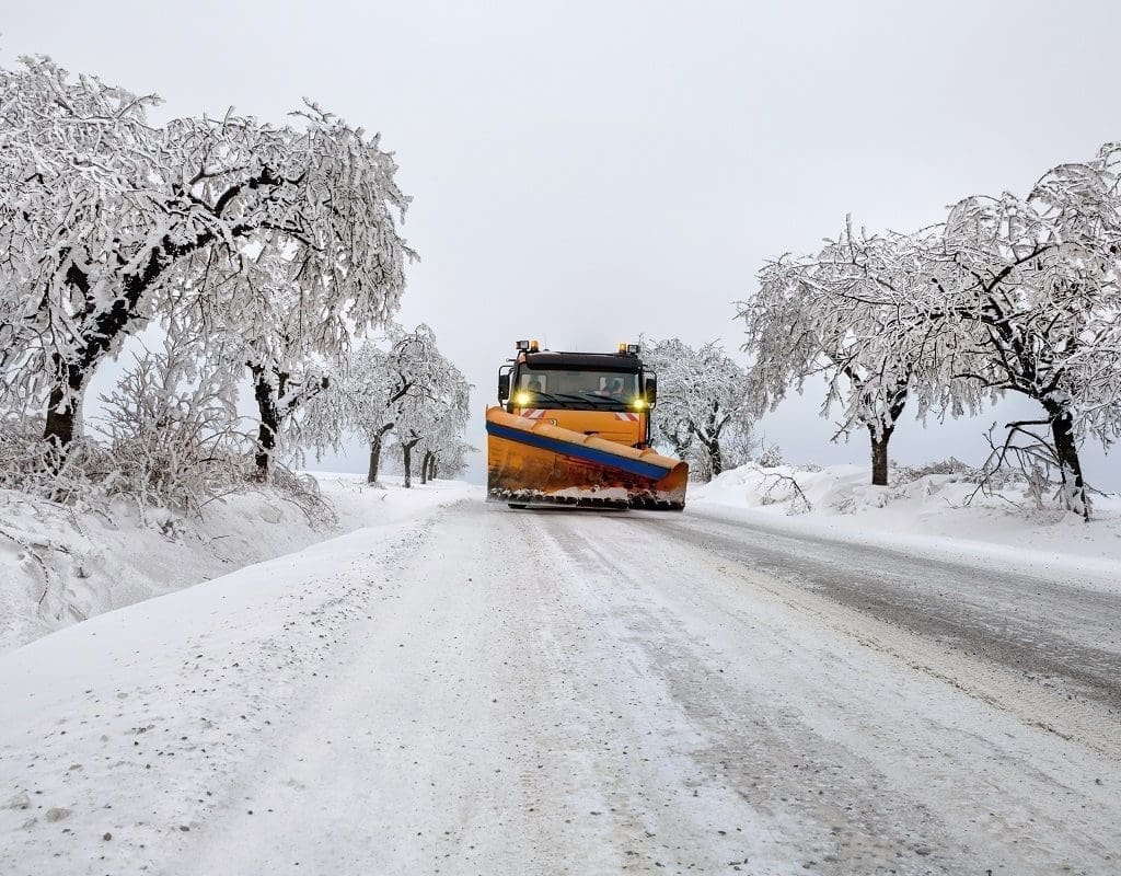 snow removing company in Minnesota min