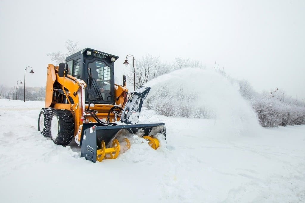 61dd510771925a4f9b174191_Snow-Removal-Mistakes-for-Commercial-Property