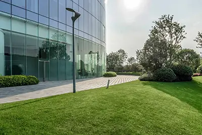 Sharp landscape frontage at a commercial office building