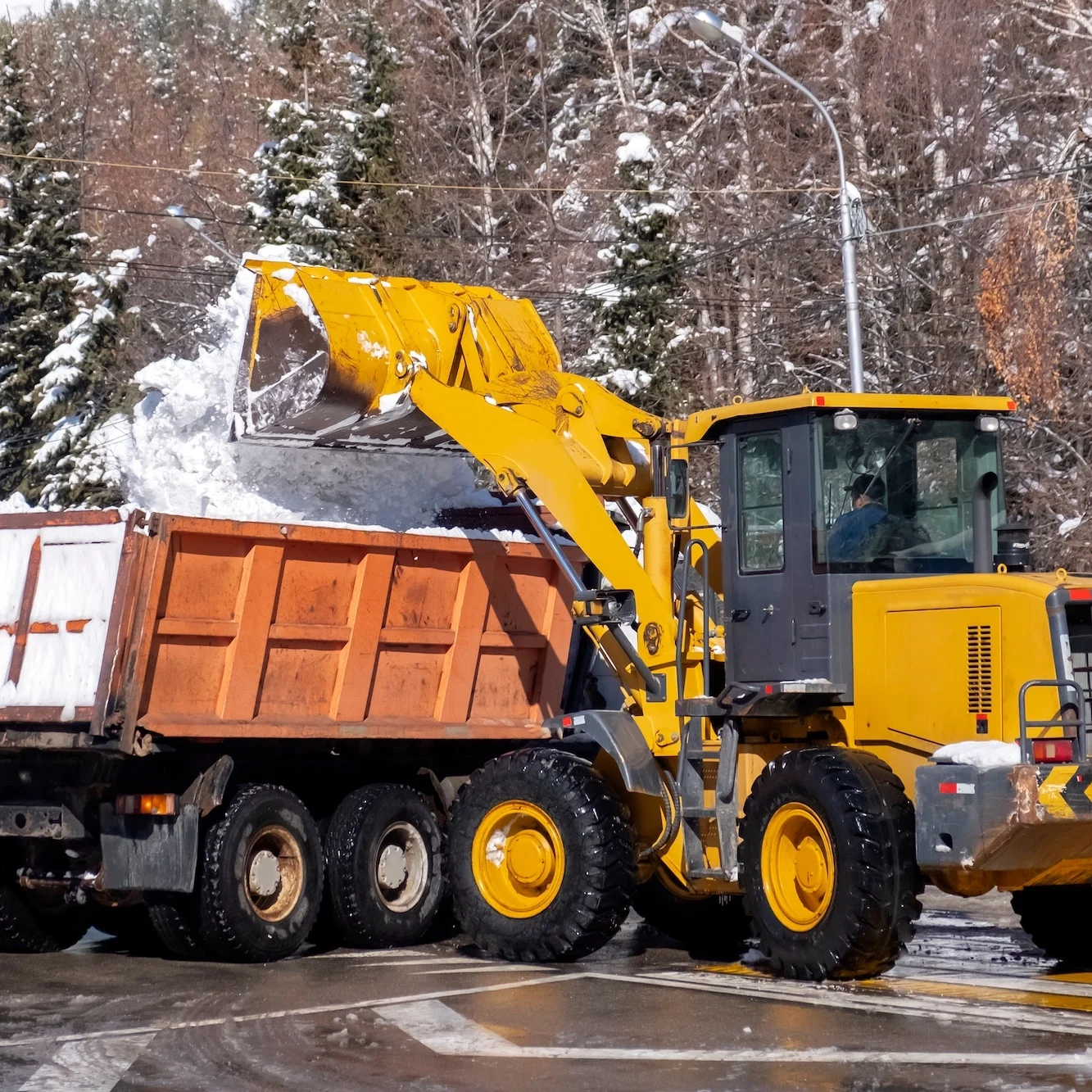 Green Bay, WI Commercial Snow Plowing Team